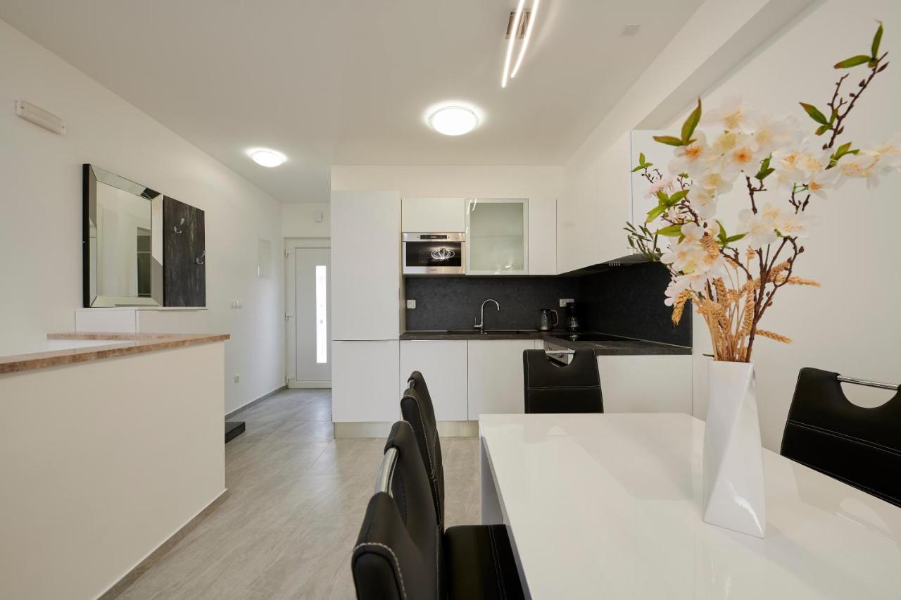 Apartment Gaby 3 トロギール エクステリア 写真